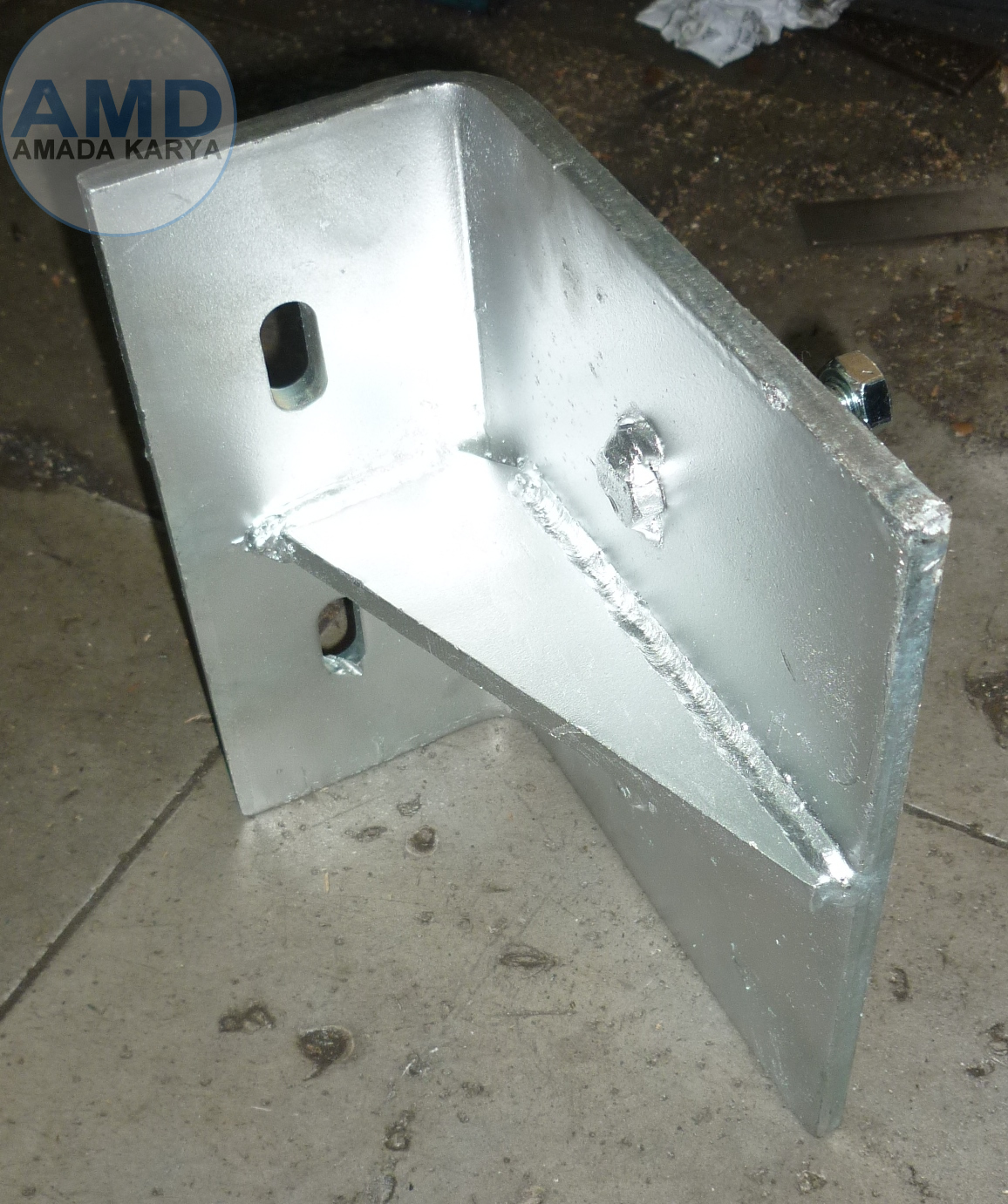 Building Bracket Sample 18 | Amada Karya