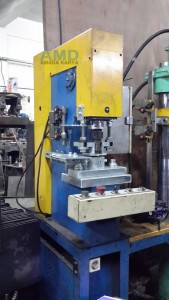 Hydraulic Toggle Press 30 Ton